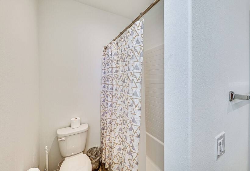 Winchester Home W/ Grill Near Wineries & Shopping