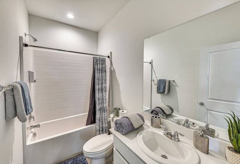 Winchester Home W/ Grill Near Wineries & Shopping