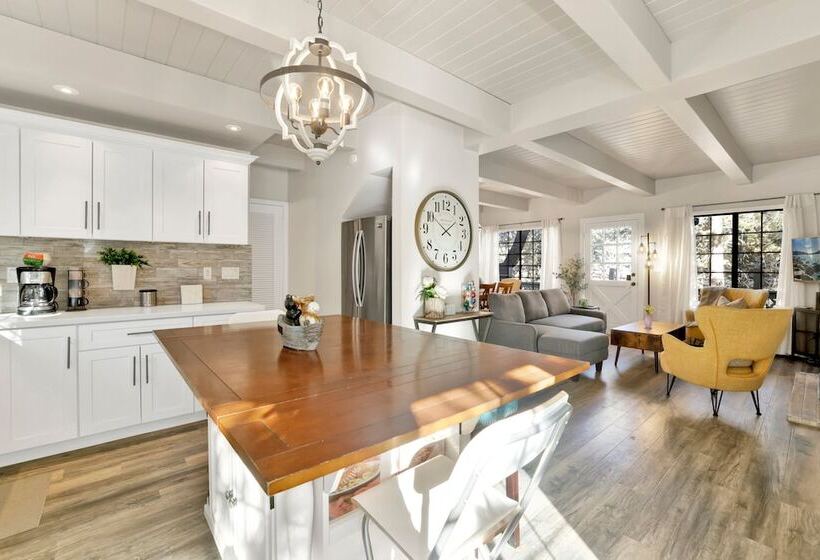 Alpine Cottage #2370