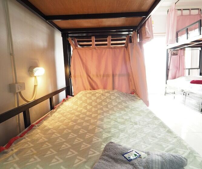 Arisa Hostel