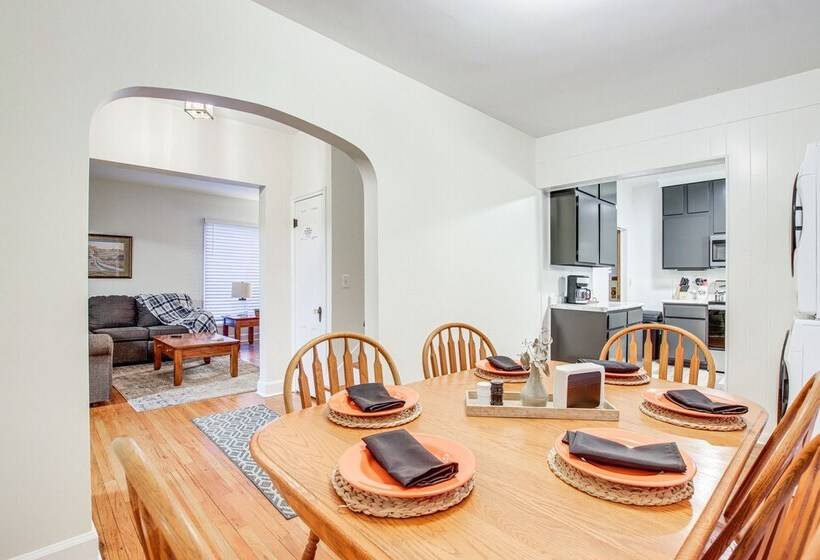 Barnes City House ~ 3 Mi To Hunting & Fishing!