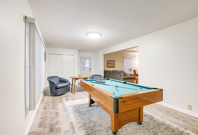 Barnes City House ~ 3 Mi To Hunting & Fishing!