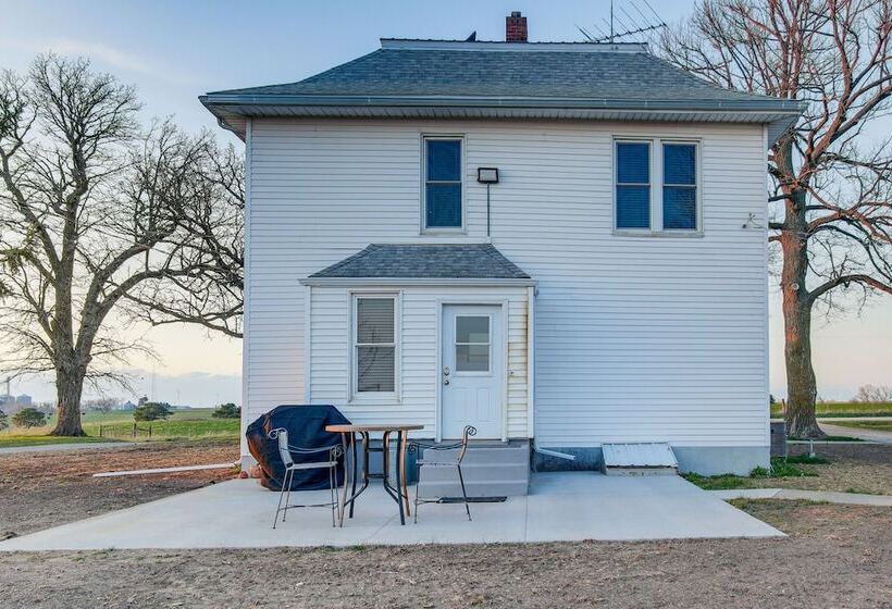 Barnes City House ~ 3 Mi To Hunting & Fishing!