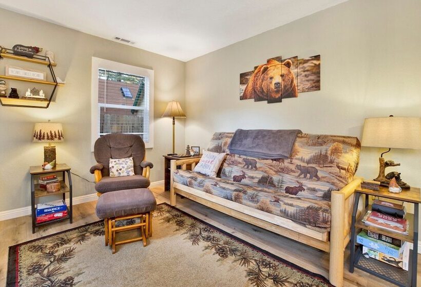 Beary Cozy Cabin #2315