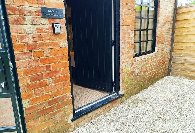 ベッドアンドブレックファースト Bankview