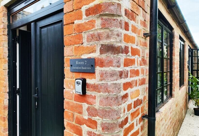 ベッドアンドブレックファースト Bankview