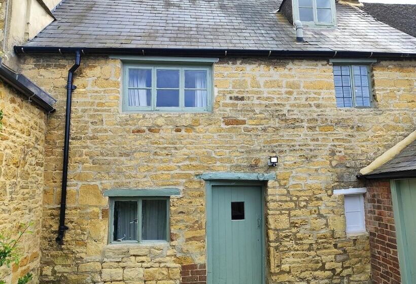 ベッドアンドブレックファースト Bankview