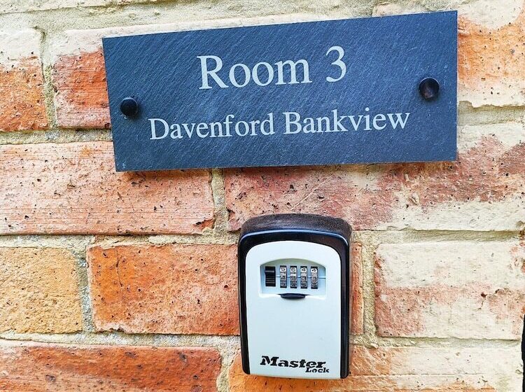 ベッドアンドブレックファースト Bankview