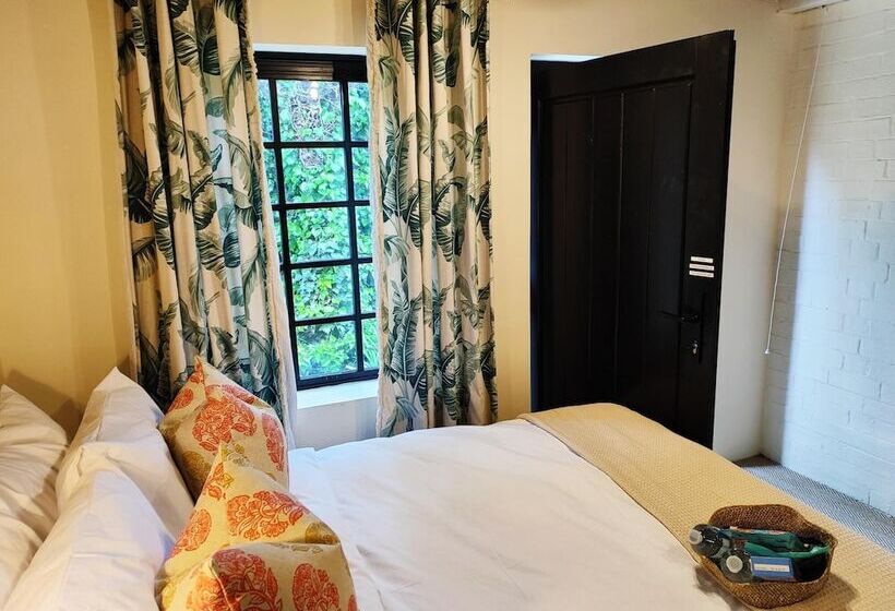 ベッドアンドブレックファースト Bankview