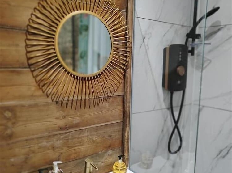 ベッドアンドブレックファースト Bankview