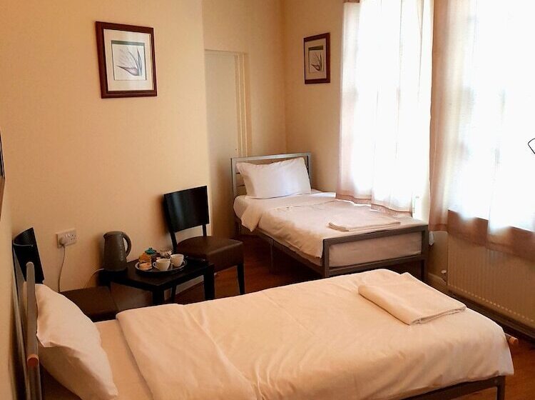 Bed and Breakfast Metropol Inn