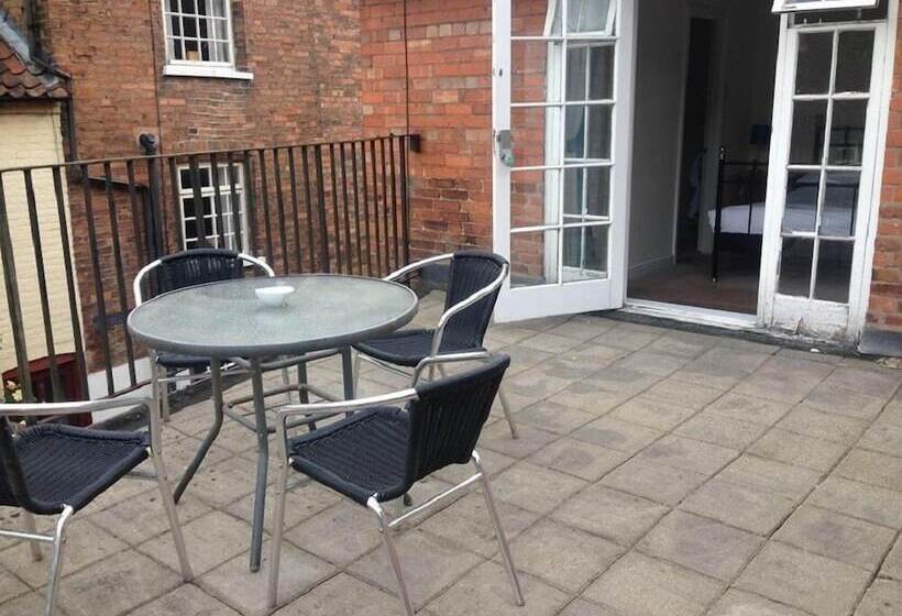 مبيت وإفطار The Bramley Apple Inn