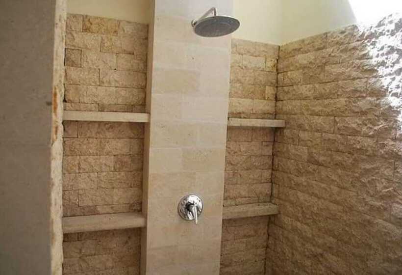 צימר Villa Red Wood Forest