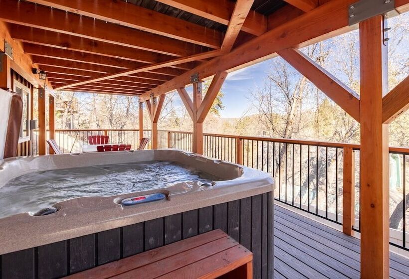 Black Oak Cabin #1977