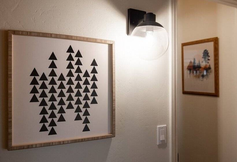 Black Oak Cabin #1977