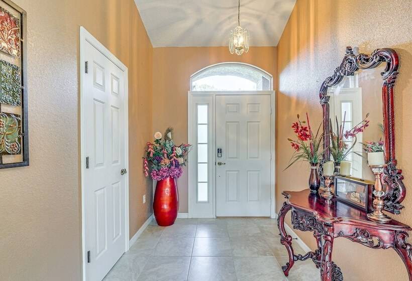 1 Mi To Rainbow Springs State Park: Home W/ Lanai!