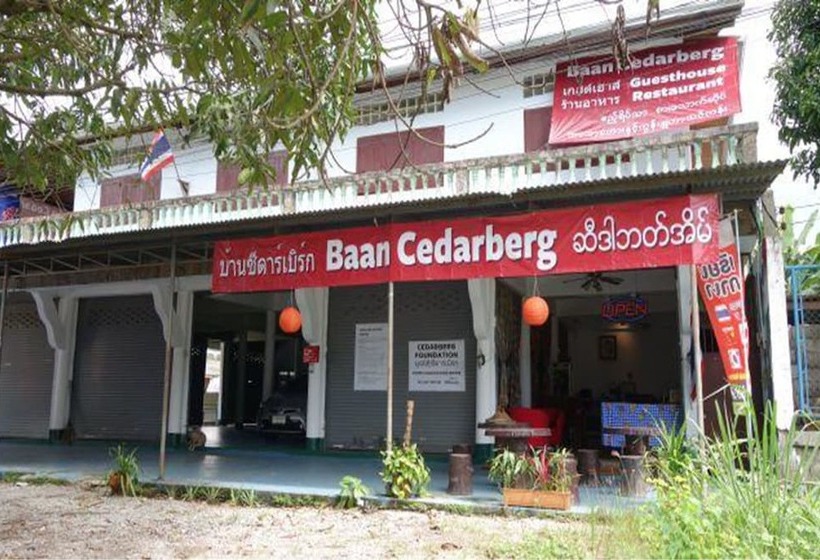 Cedarberg House Three Pagoda Pass   Hostel