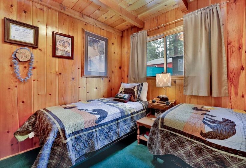 Cozy Bear Cabin #2295