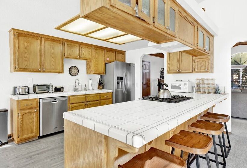 Divine Chateau #2357