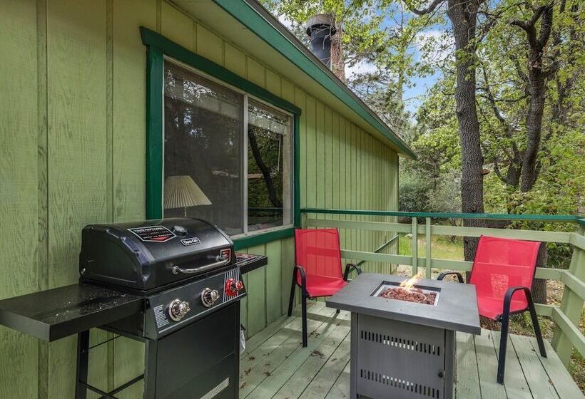 Escape In The Pines #2276