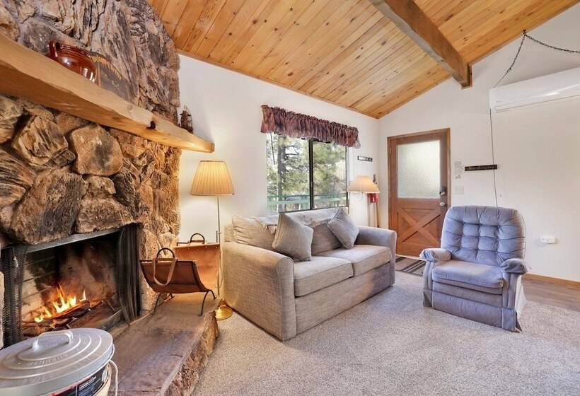 Escape In The Pines #2276