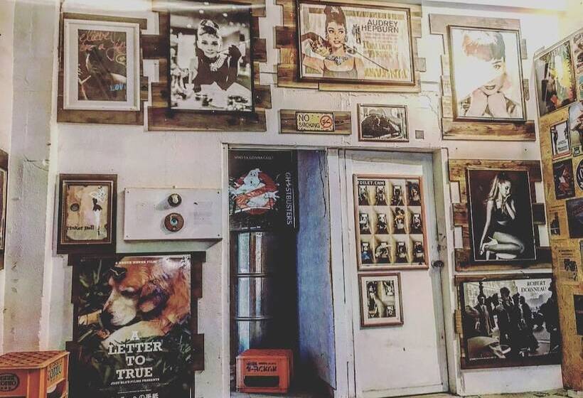 Guest House Love&peace!!   Hostel