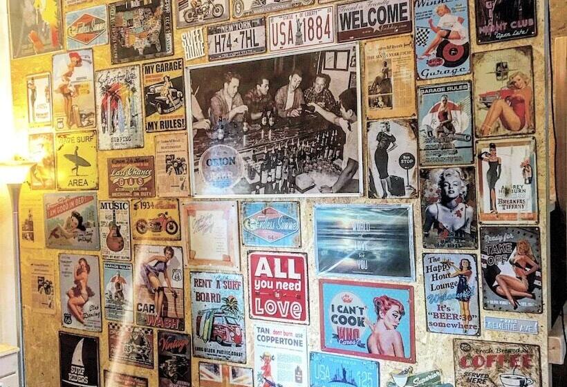 Guest House Love&peace!!   Hostel