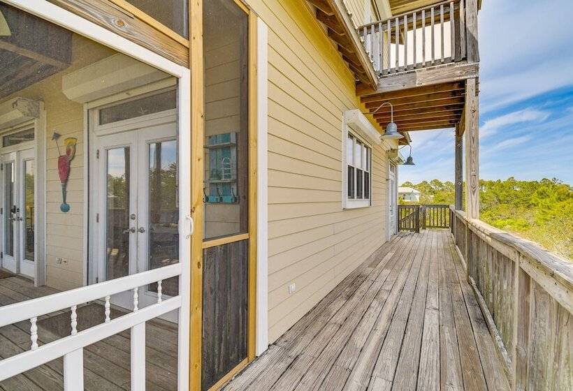 Gulf Shores Beach House W/ Deck: Walk To Shore!