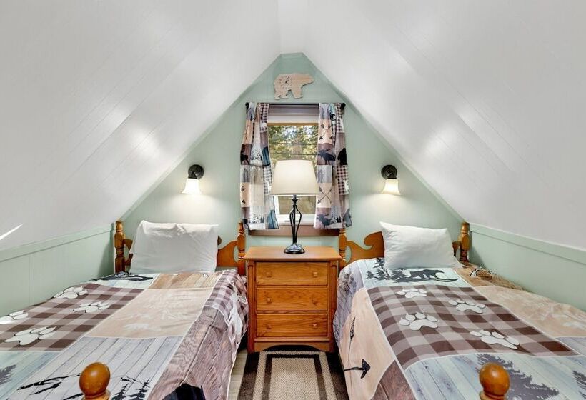 Hidden Loft Chalet #2387