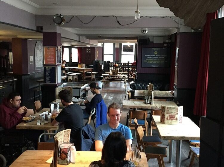 مسافرخانه Harley