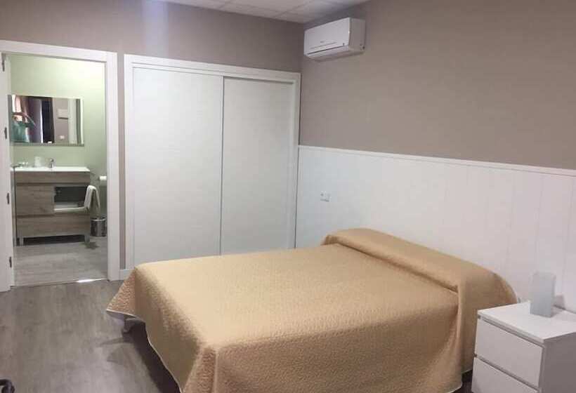 ホテル Alojamiento Rural Lalola