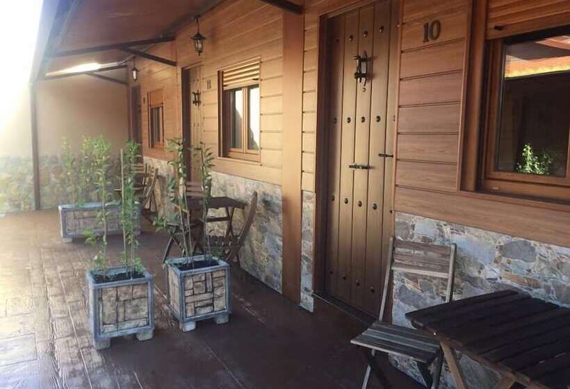 ホテル Alojamiento Rural Lalola