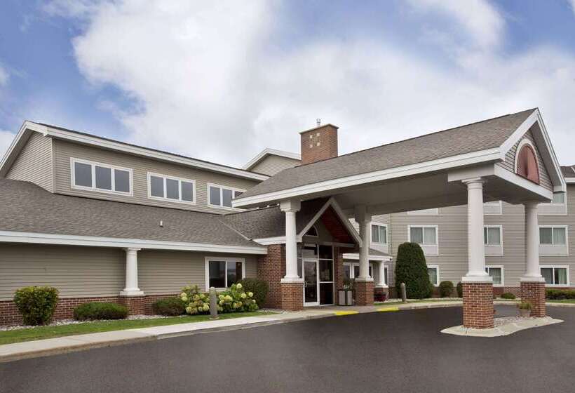 فندق Americinn Beaver Dam