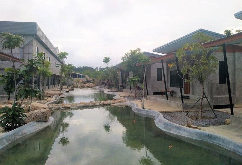 בית מלון כפרי Baan Nokhook Resort