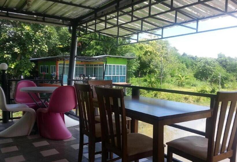 酒店 Banrai Chernma Resort