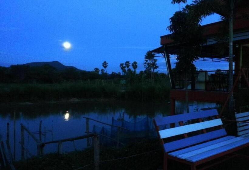 酒店 Banrai Chernma Resort