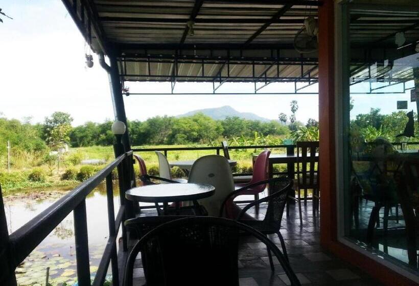 هتل Banrai Chernma Resort