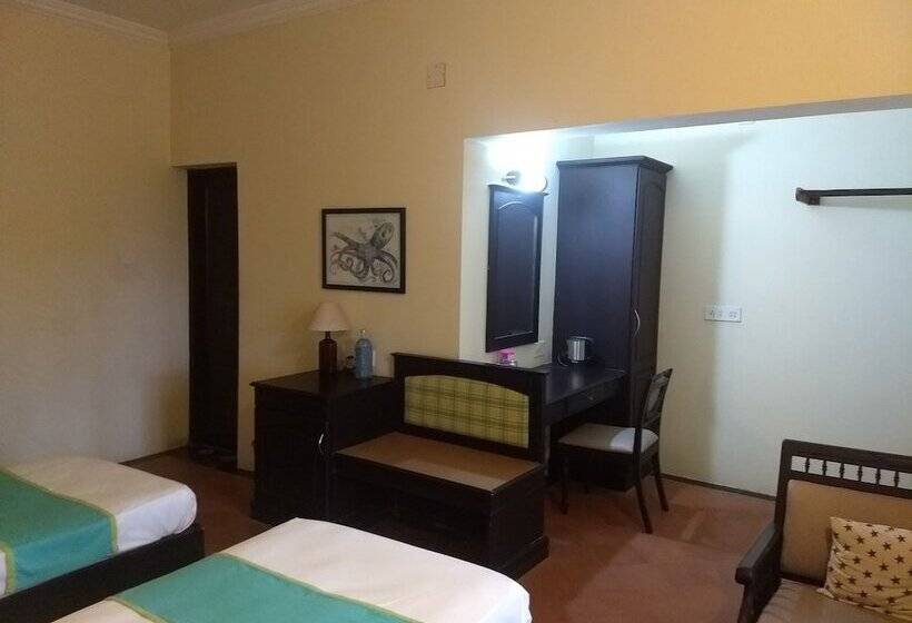 ホテル Blooming Bay - Clifftop Beach Resort