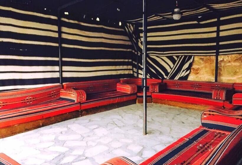 هتل Cela Rural Logde