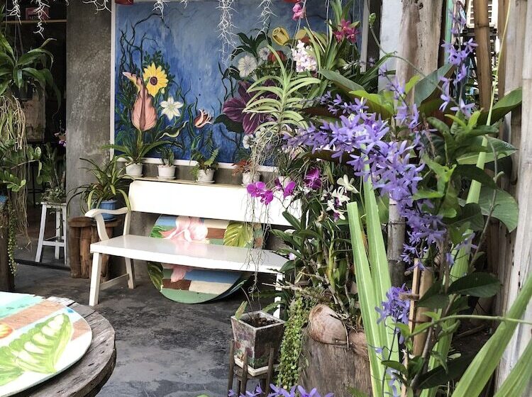 ホテル Chiangkhan Modern Home