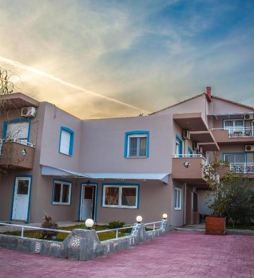 בית מלון כפרי Filippion