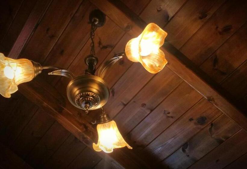 בית מלון כפרי Filippion