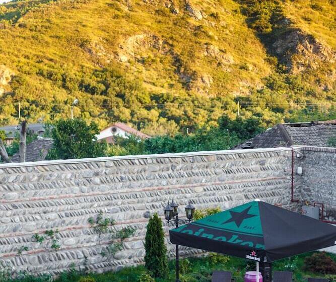 בית מלון כפרי Gino Wellness Mtskheta