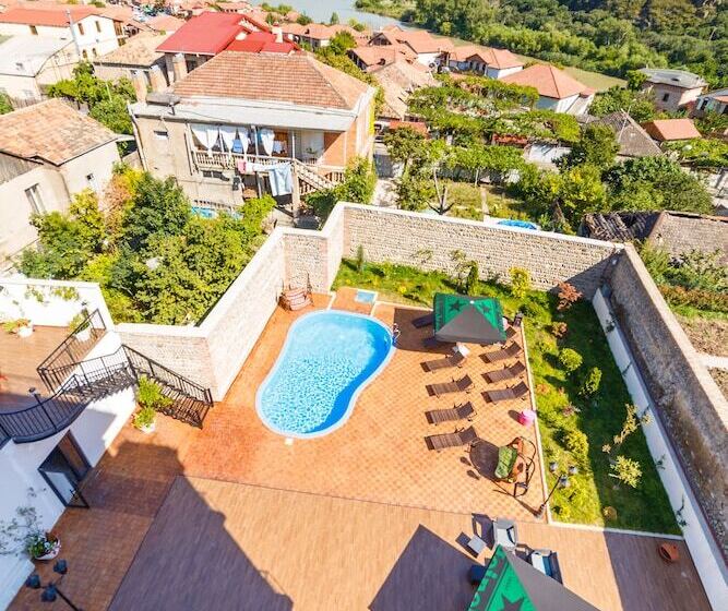 בית מלון כפרי Gino Wellness Mtskheta