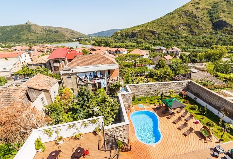 בית מלון כפרי Gino Wellness Mtskheta