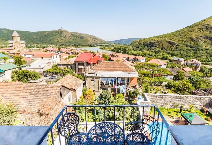 בית מלון כפרי Gino Wellness Mtskheta