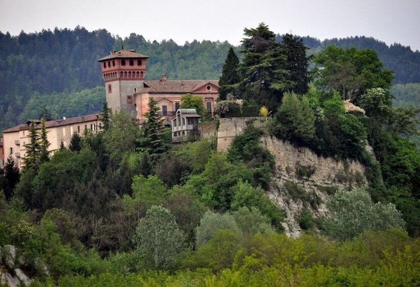 فندق Il Castello Di Bubbio