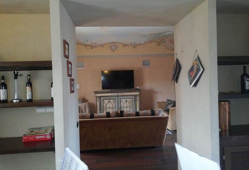 فندق Il Castello Di Bubbio