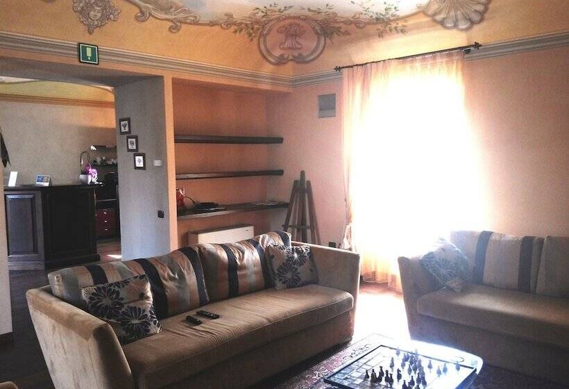 فندق Il Castello Di Bubbio