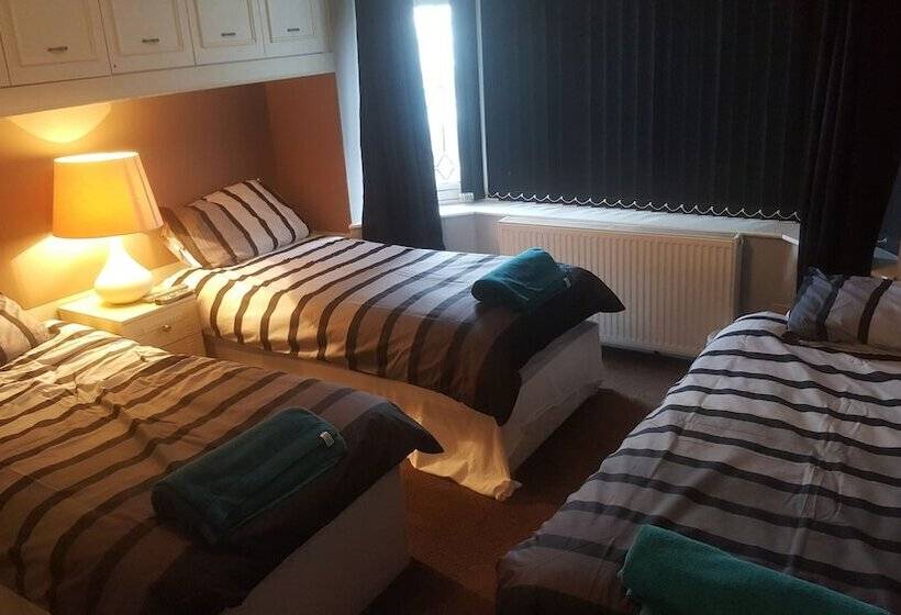 فندق John Wayne Lodge